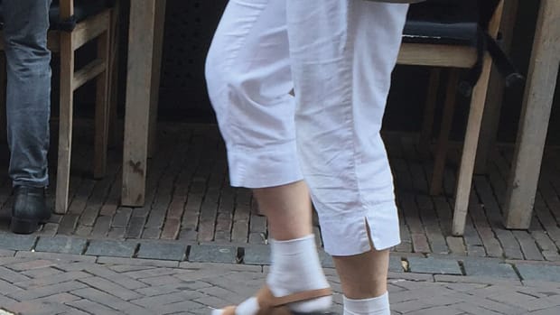 'Adidas-badslippers met sokken, ook zo&rsquo;n voorbeeld' 